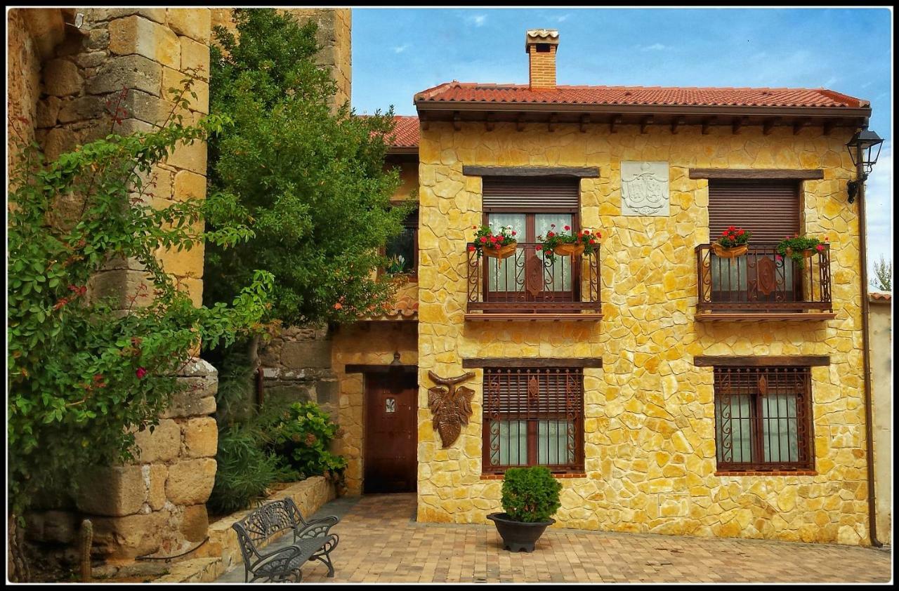 Apartamentos Rurales Senora Clara Arbancon Exterior photo