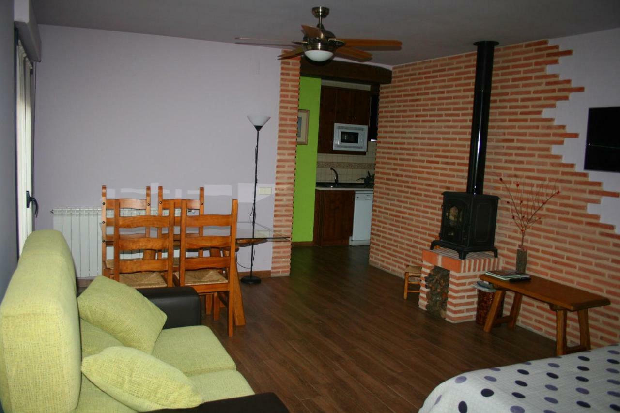 Apartamentos Rurales Senora Clara Arbancon Exterior photo
