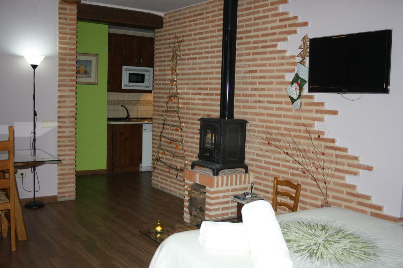 Apartamentos Rurales Senora Clara Arbancon Exterior photo